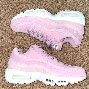 Nike Air Max 95 Premium Sneaker.